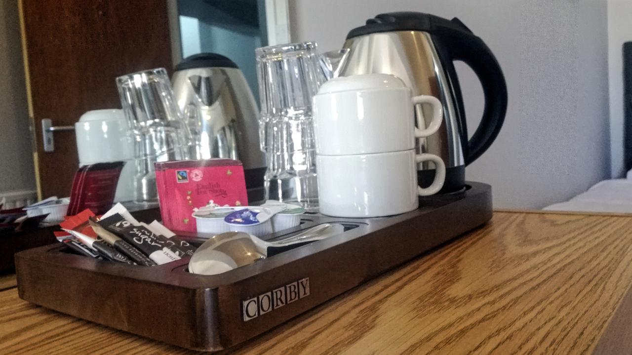 茂内酒店 罗姆福特 外观 照片